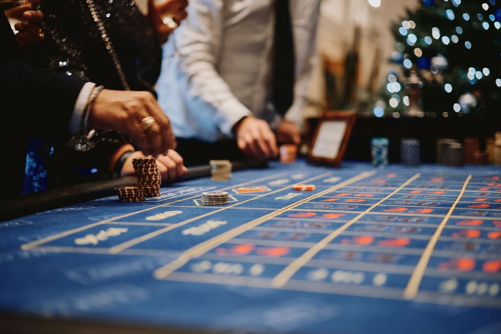 Skyball Syon Park shared Christmas party at Hilton London Syon Park, Syon Park — photograph 2